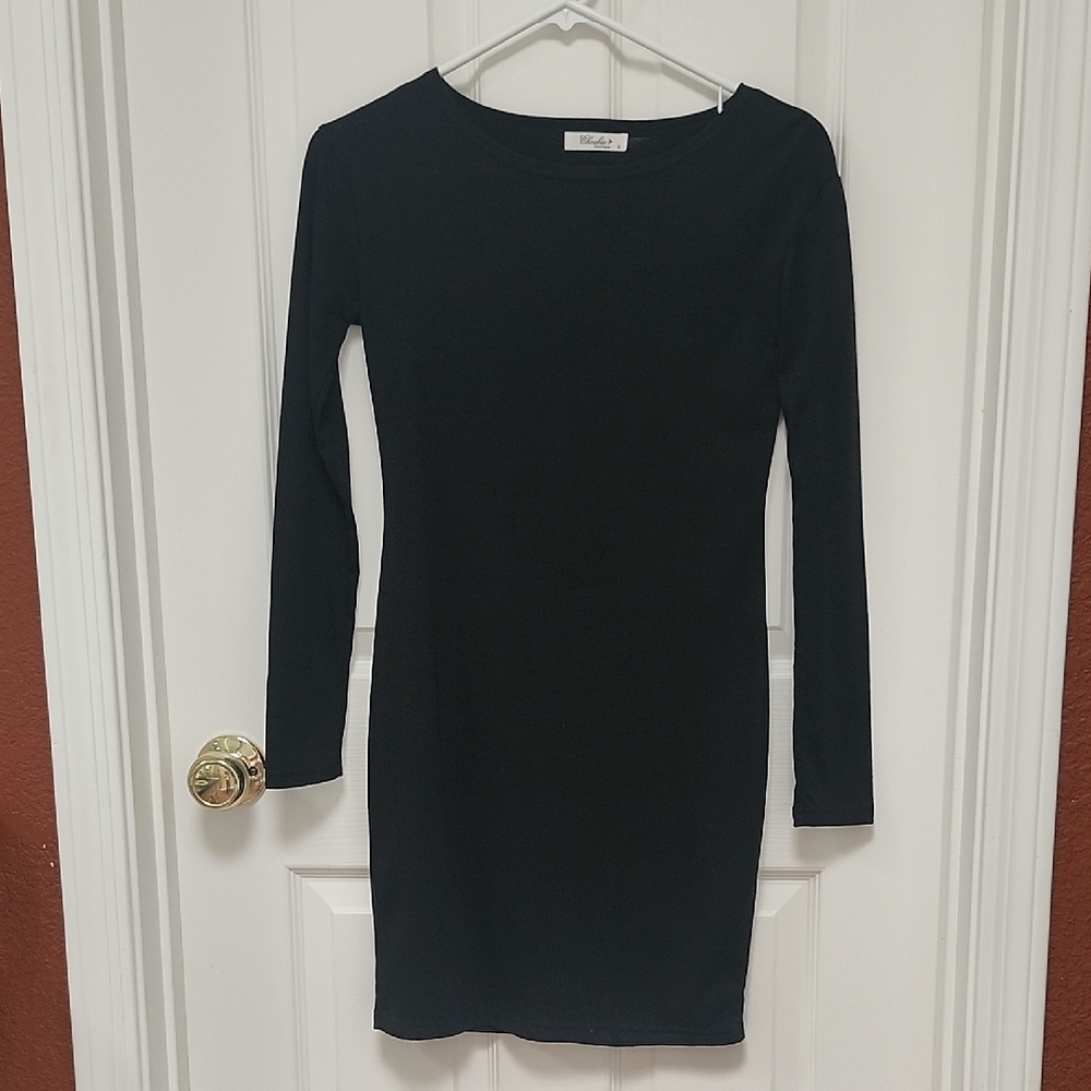 NOWT Form Fitting, Lightweight,  Black Dress, Size Small